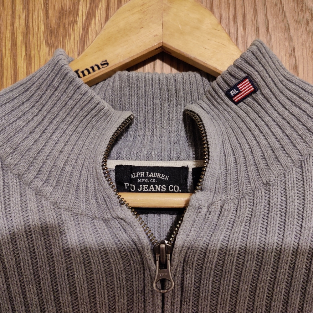 Ralph Lauren pull over sweater